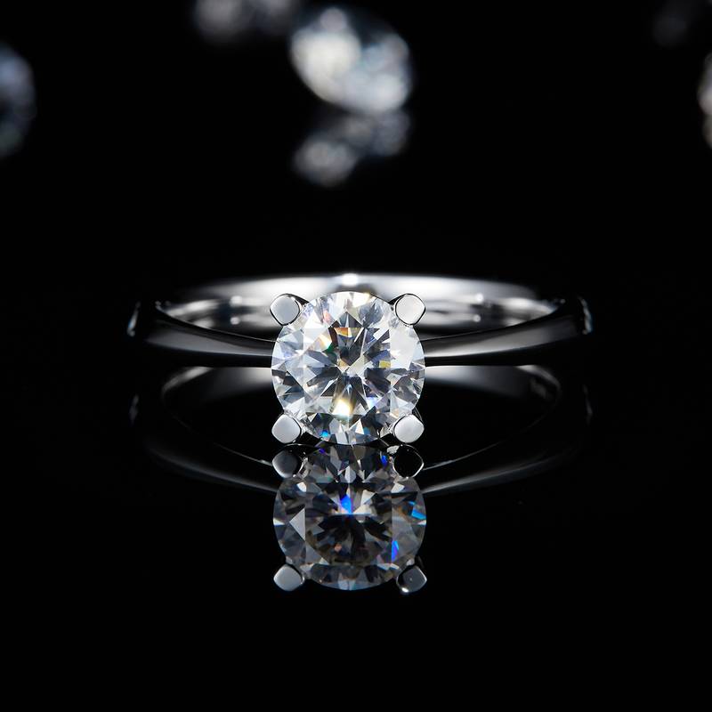 四爪女戒S925银镀白金定制选款主石莫桑钻1.0ct