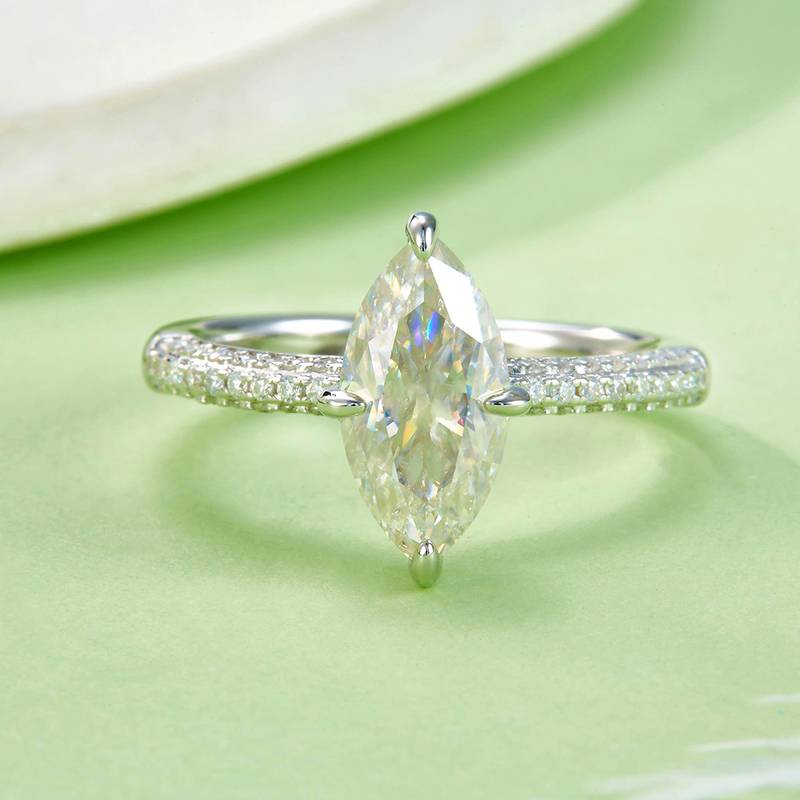 09M款S925银镀18K白金马眼形莫桑钻精致高级女戒主石12*6mm/2.0ct