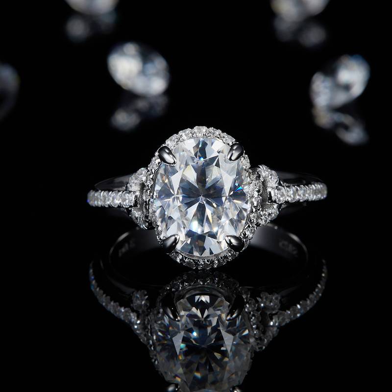 蛋形女戒S925银镀白金定制选款主石莫桑钻3.0ct/副石高碳钻