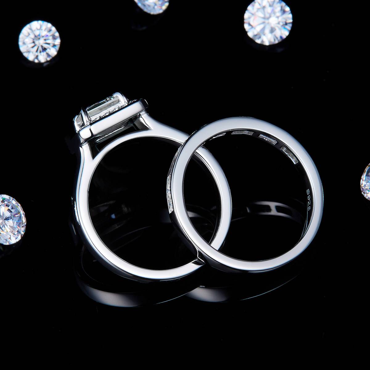 Square Diamond Primary and Secondary Ring S925 Silver Plated Platinum Customized Selection Main Stone Moissanite 0.8ct/Side Stone Cubic Zirconia