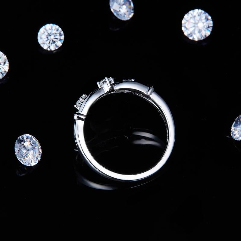 简约Fashion镂空双臂排戒S925银镀白金定制选款副石Moissanite0.195ct