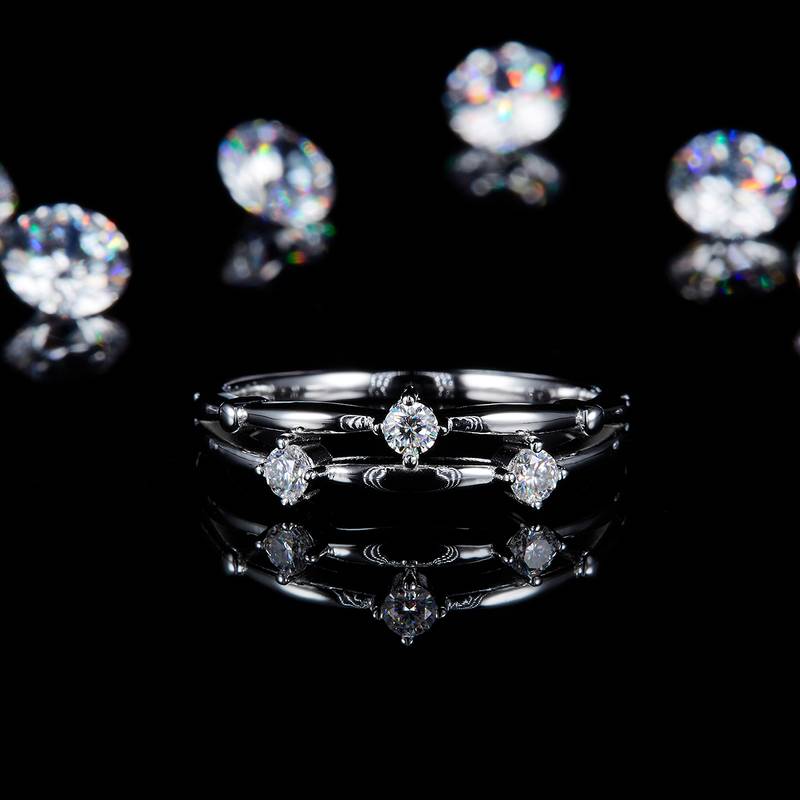 简约Fashion镂空双臂排戒S925银镀白金定制选款副石Moissanite0.195ct