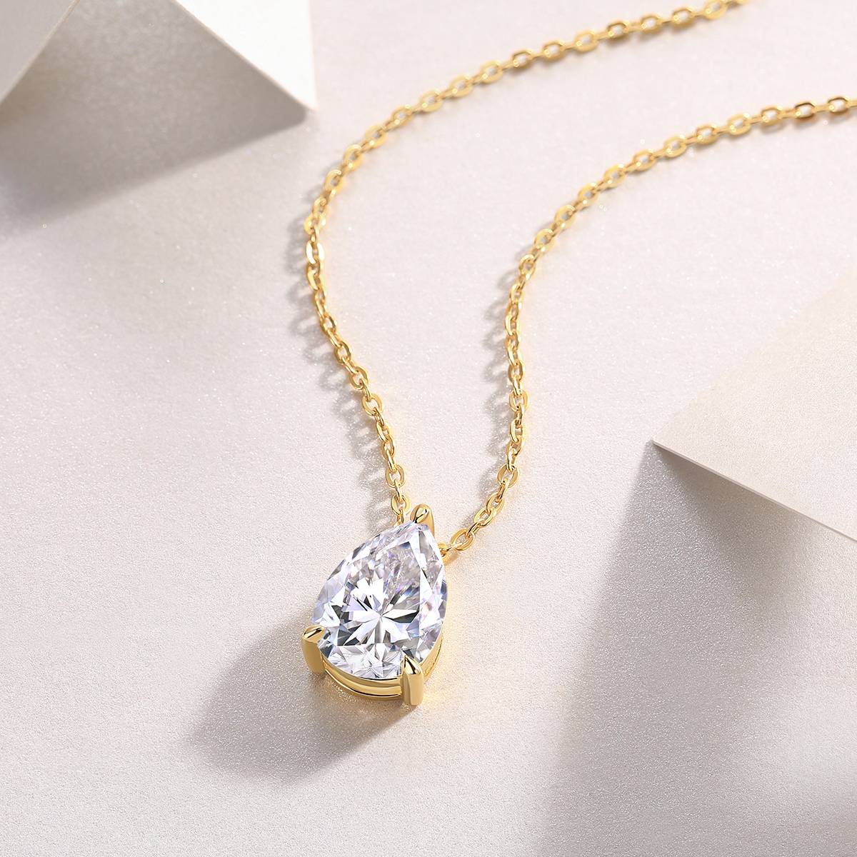 P15166款S925银镀18K黄金梨形MoissaniteAffordable LuxuryNecklace