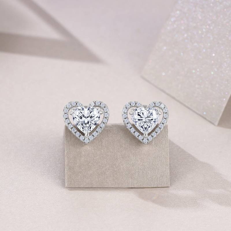 E15364-6.5款S925银镀18K白心形金MoissaniteStud Earring主石6.5mm/1.0ct