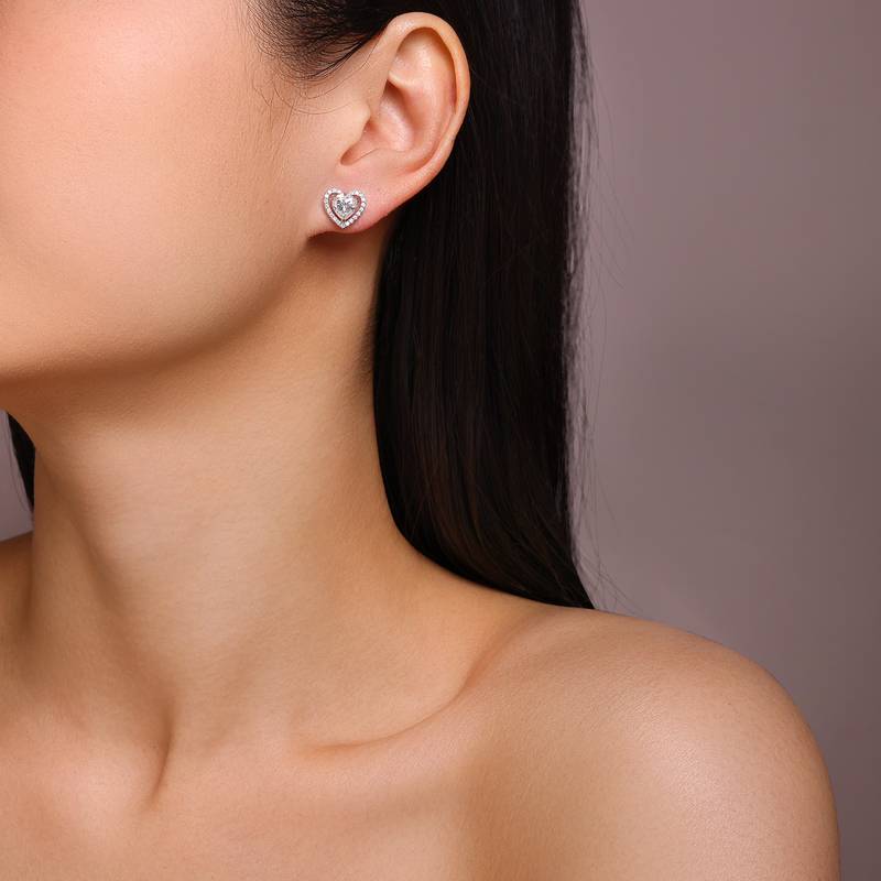 E15364-6.5款S925银镀18K白心形金MoissaniteStud Earring主石6.5mm/1.0ct