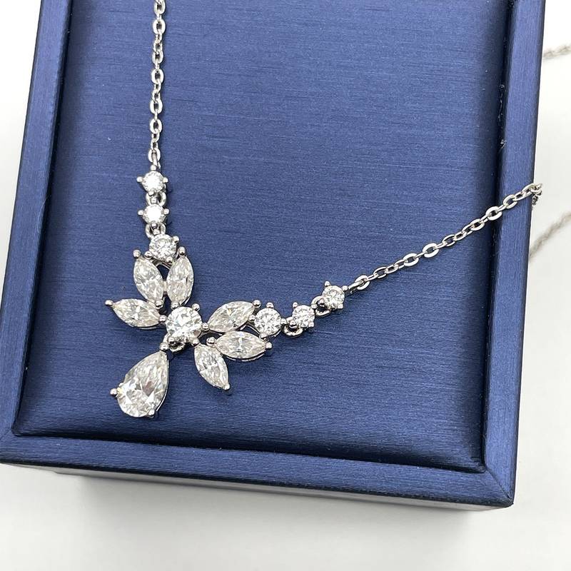 N16328款S925银镀18K白金水滴莫桑钻群镶轻奢锁骨链3.44ct