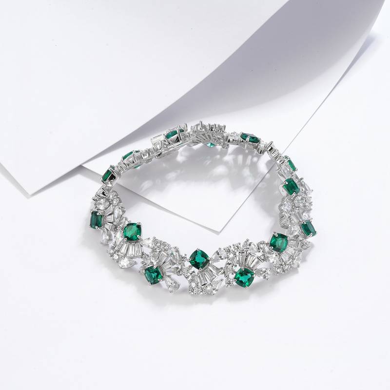 ZHF-L1389款S925银镀18K白金枕形培育彩宝Affordable LuxuryBracelet主石5.0mm/粒