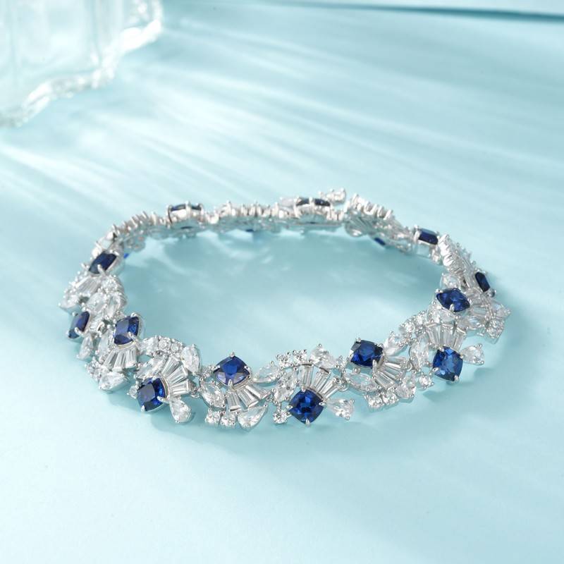 ZHF-L1389款S925银镀18K白金枕形培育彩宝Affordable LuxuryBracelet主石5.0mm/粒