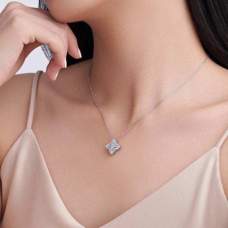 SN0249103款S925银镀18K金Moissanite双面两戴四叶花Necklace0.53ct