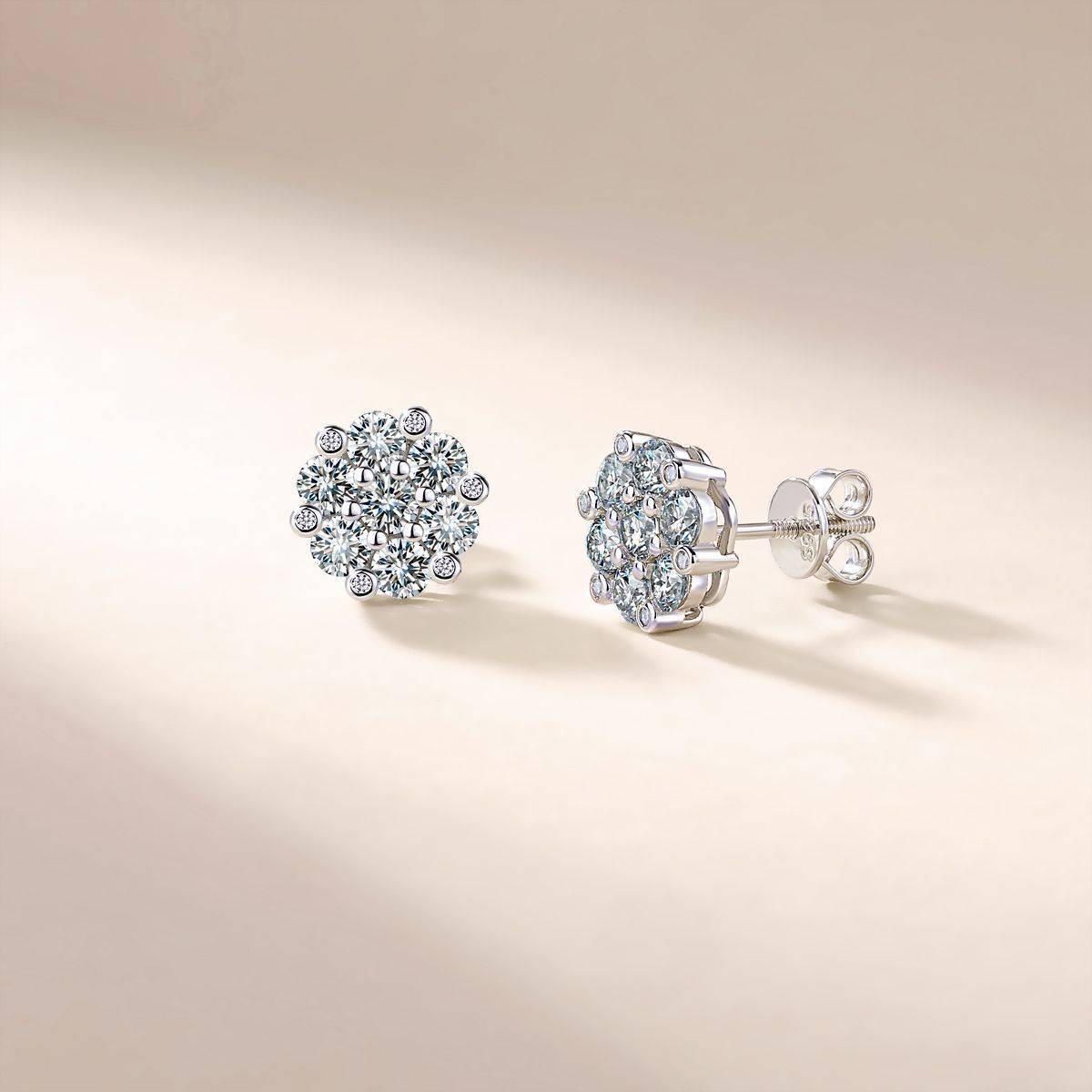 SE0126508款S925银镀18K金莫桑钻花团锦簇耳钉1.5ct