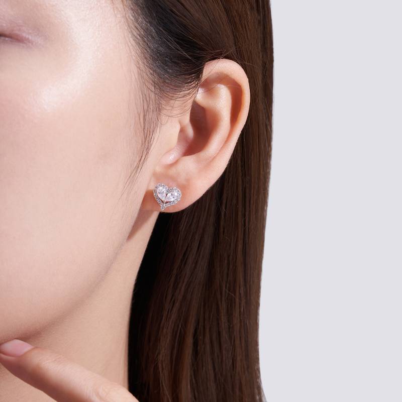 SE0692201款S925银镀18K金Moissanite相爱相伴Stud Earring1.7ct