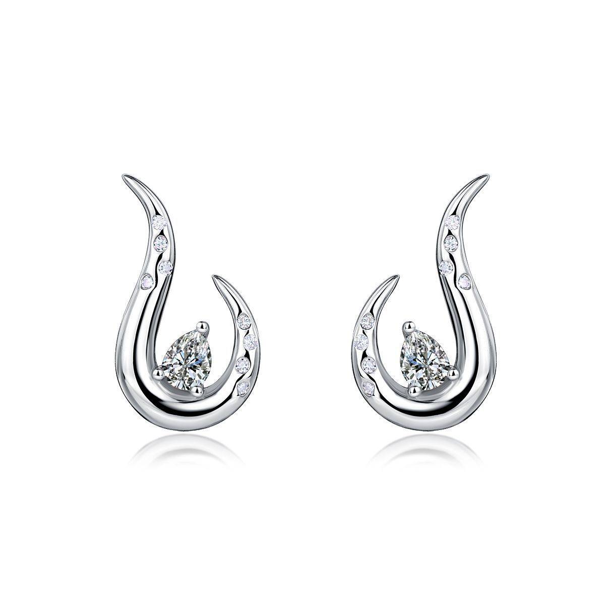 SE0722804款S925银镀18K金Moissanite个性Stud Earring0.7ct