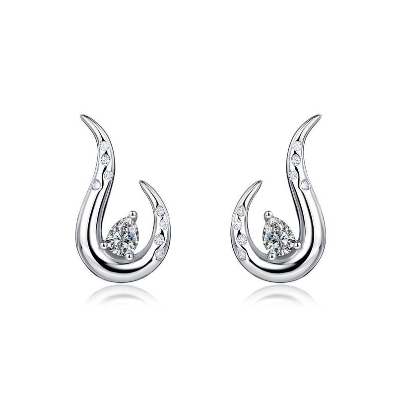 SE0722804款S925银镀18K金莫桑钻个性耳钉0.7ct
