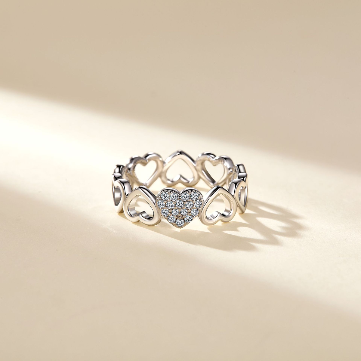 SR0660602款S925银镀18K金Moissanite全心全意心形Ring0.12ct
