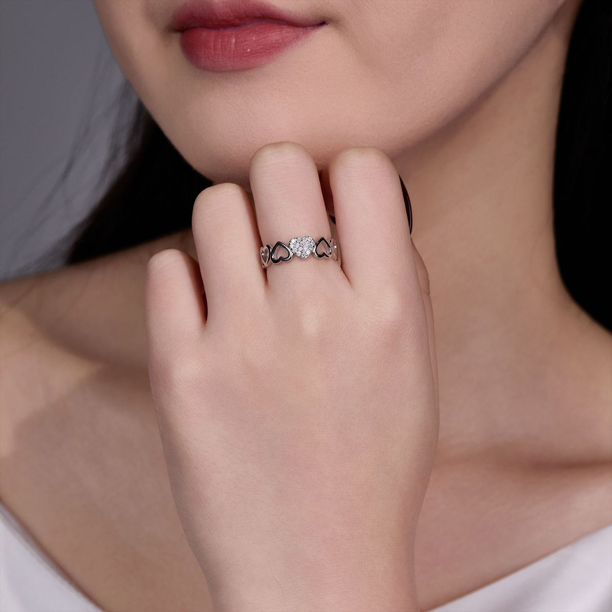 SR0660602款S925银镀18K金Moissanite全心全意心形Ring0.12ct