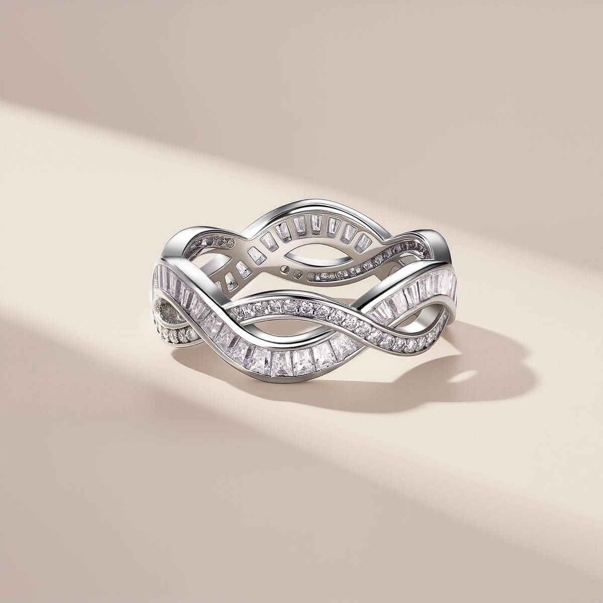 SR0655503款S925银镀18K金莫桑钻无限循环的爱戒指1.2ct