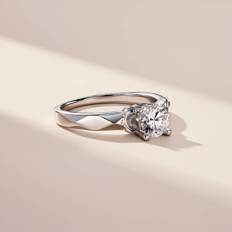 SR0654102款S925银镀18K金莫桑钻时尚女戒指1.1ct