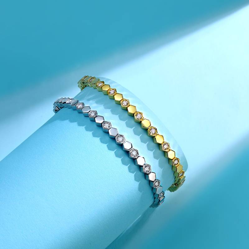 SB0355110款S925银镀18K金莫桑钻蜂巢手链1.0ct