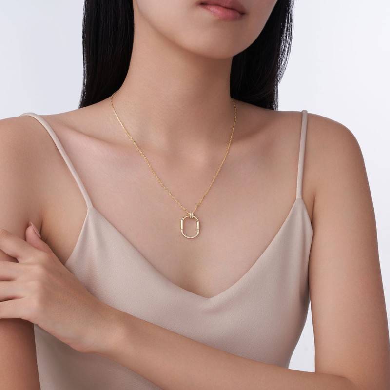 SN0131606款S925银镀18K白金莫桑钻几何吊坠0.16ct