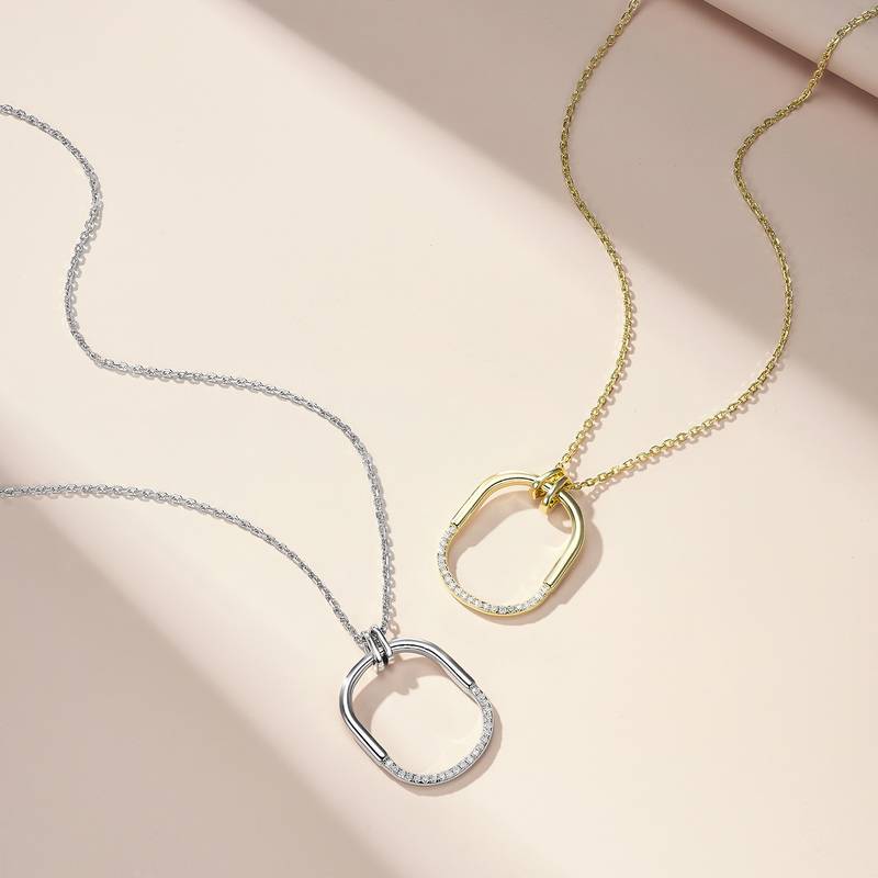 SN0131606款S925银镀18K白金莫桑钻几何吊坠0.16ct