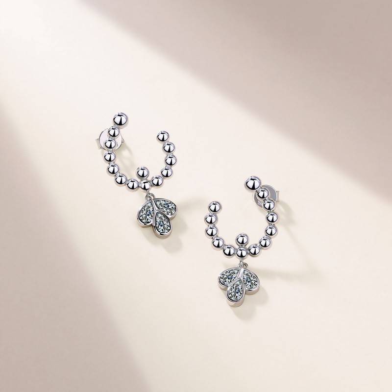 SE0726204款S925银镀18K白金形Moissanite梨形吊款灵动耳环2.1ct