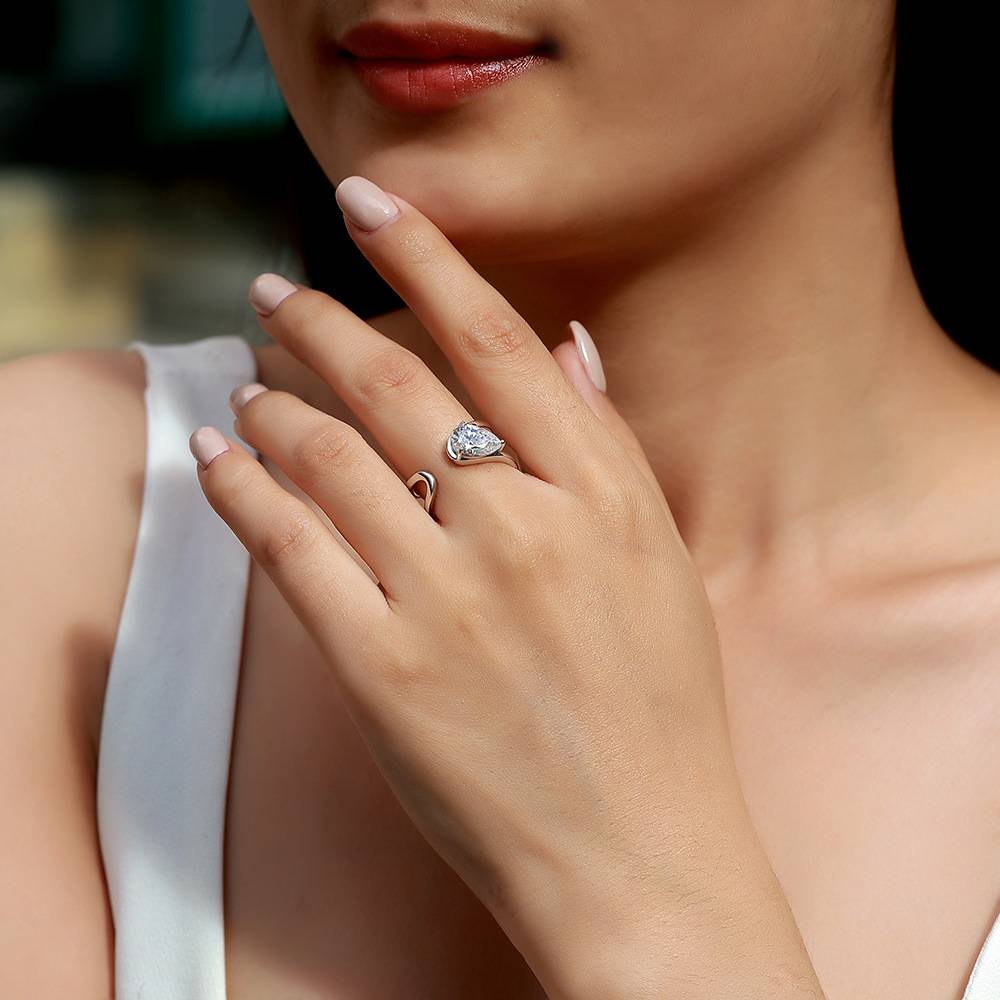 SR0688103款S925银镀18K金梨形Moissanite开口FashionWomen's Ring主石10*7mmmm/2.0ct