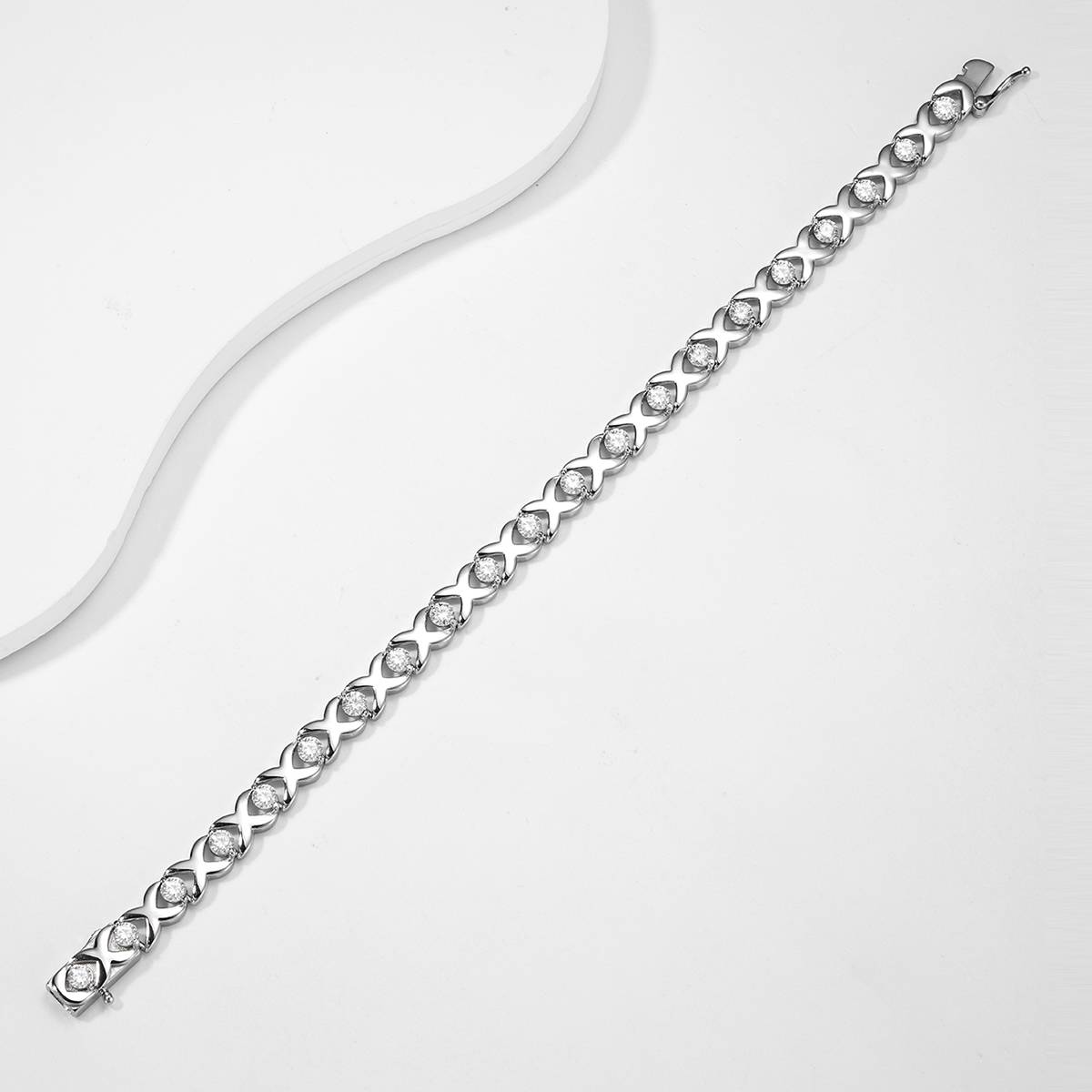 MB0008款S925银镀18K黄金X形莫桑钻手链3.15CT