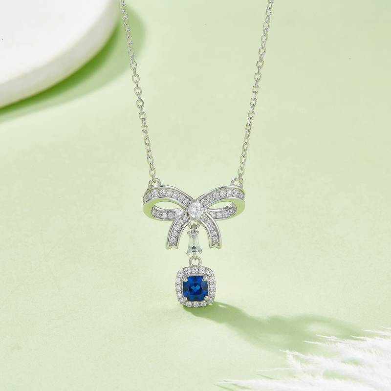 P0878款S925银镀18K白金枕形培育彩宝蝴蝶结Necklace主石4.0mm/