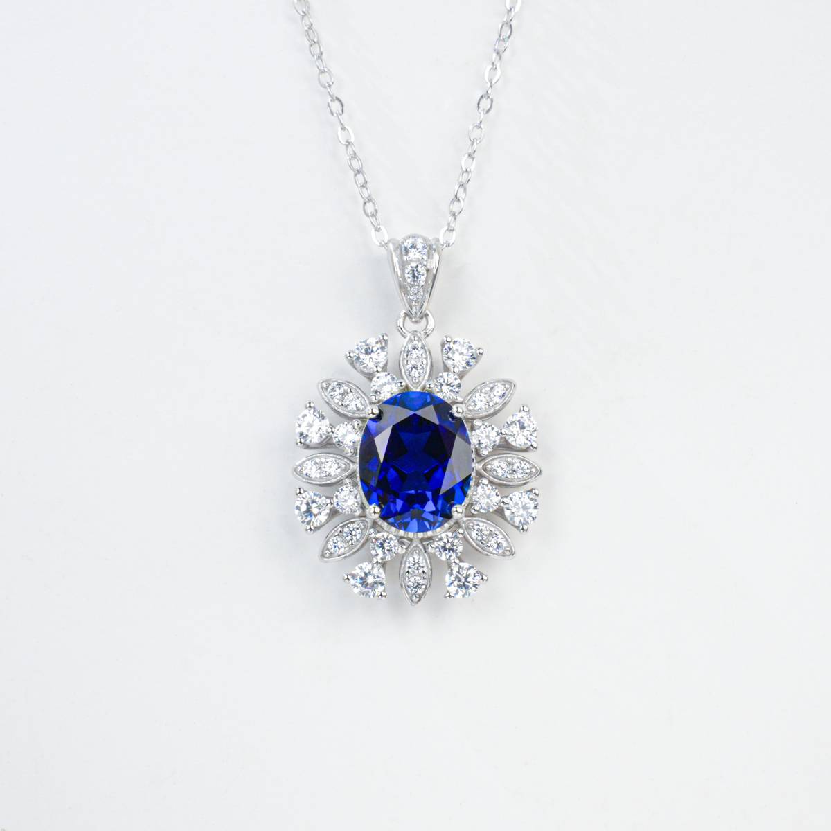 P1065款S925银镀18K白金蛋形培育彩宝Necklace主石10*8mmmm/3.5ct