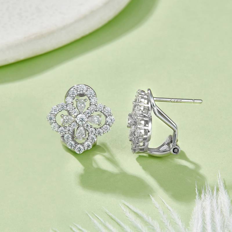 E250712021款S925银镀18K白金满镶Moissanite四叶草Stud Earring2.26ct