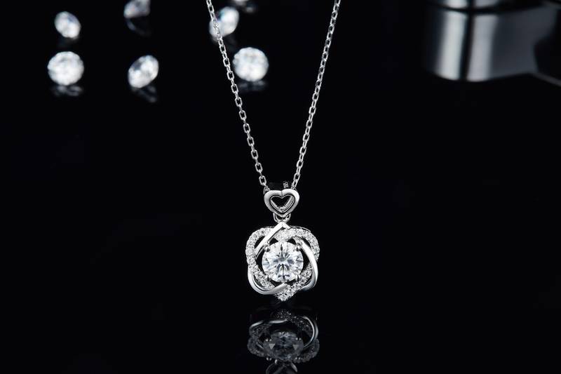 JS050款痴心S925银镀白金Moissanite红蓝绿宝Necklace1.0ct