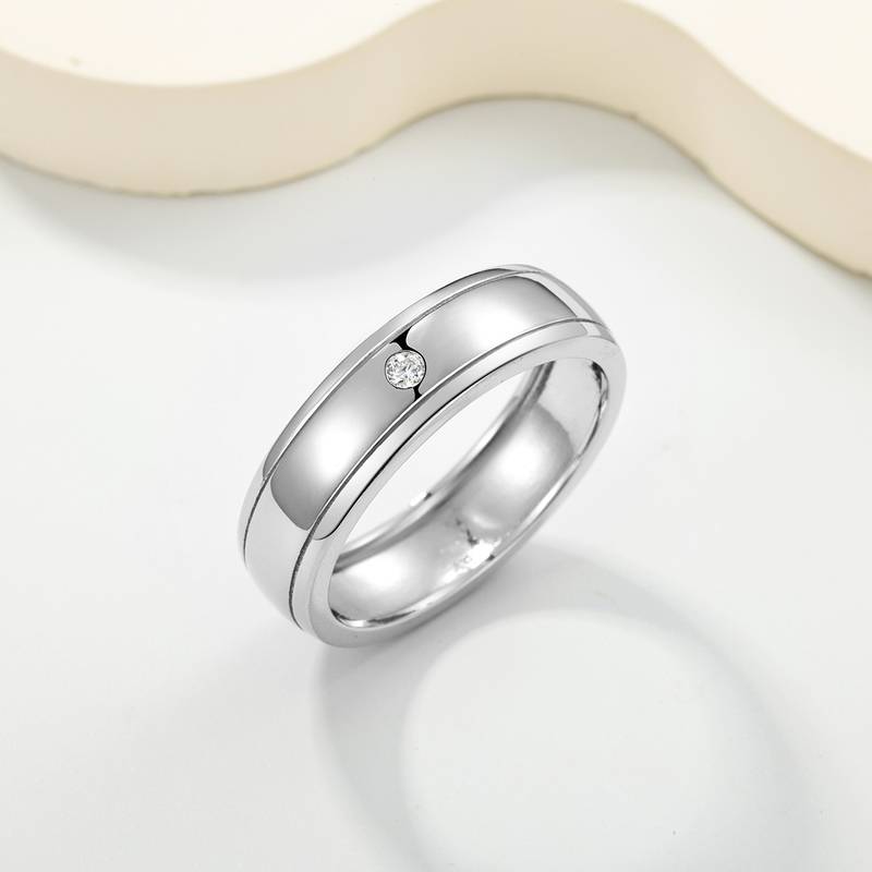 MR0255款S925银镀18K白金莫桑钻简约戒指0.03ct