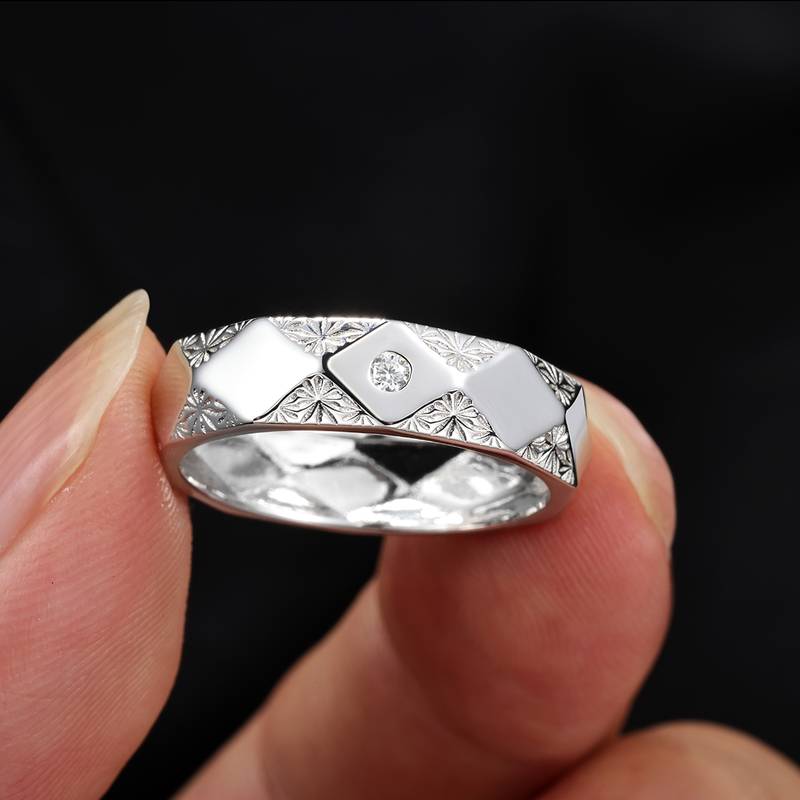 MR0256款S925银镀18K白金Moissanite菱形雕花Ring0.03ct