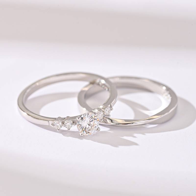 MR0327款S925银镀18K白金圆形莫桑钻精致小套戒主石4.5mm/0.4ct