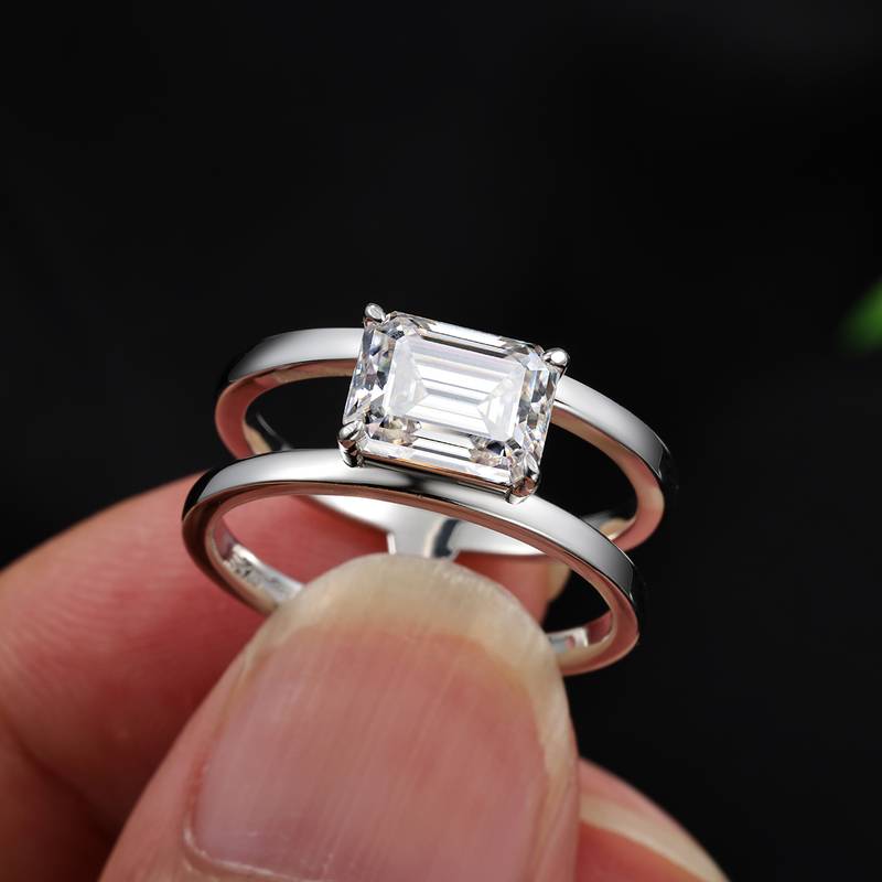 MR0345款S925银镀18K白金祖母绿切割Moissanite方糖Ring主石8*6mmmm/2.0ct