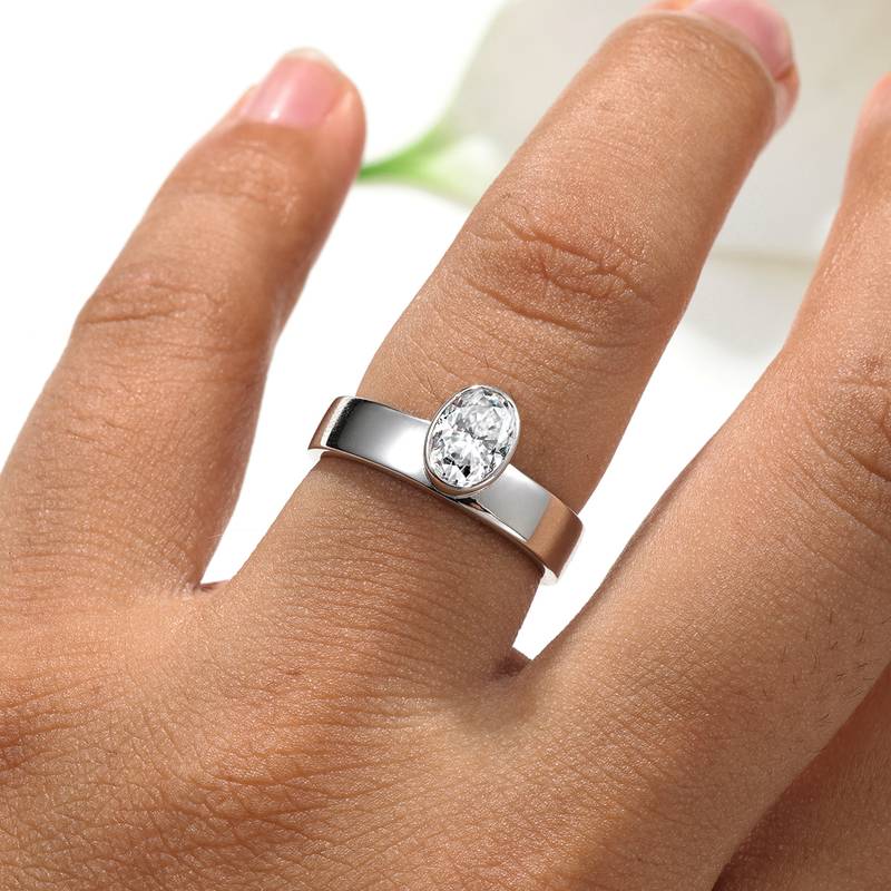 MR0347款S925银镀18K白金包镶蛋形Moissaniteins风简约Ring主石7*5mmmm/1.0ct