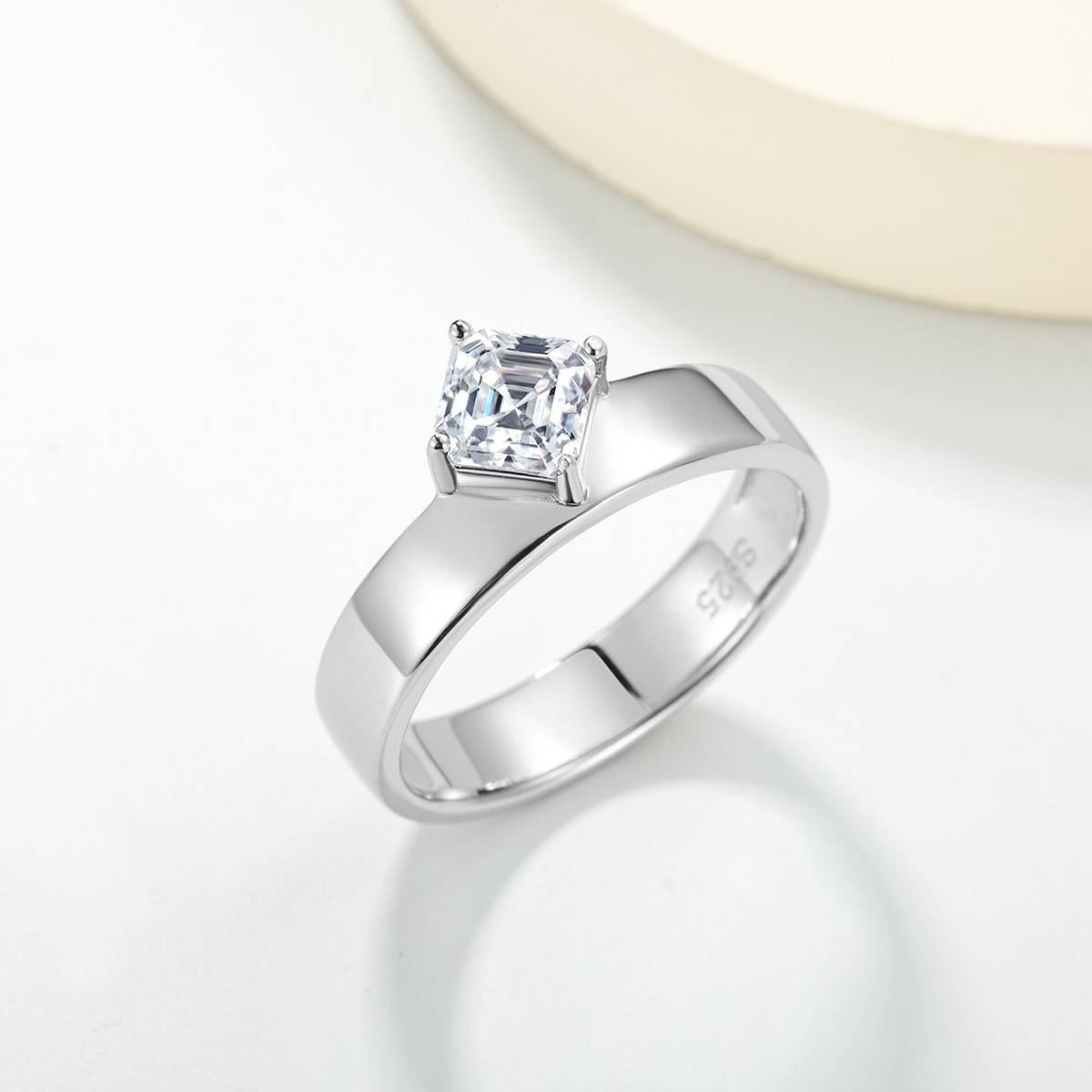 MR0348款S925银镀18K白金阿斯切形Moissaniteins风简约Ring主石5mm/0.8ct