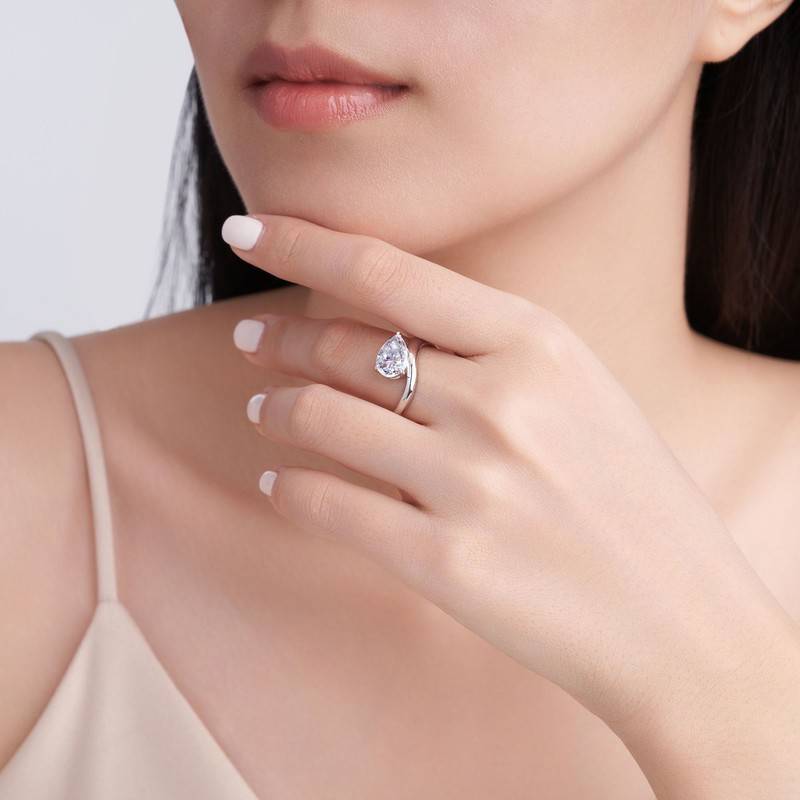 SR0672802款S925银镀18K金水滴形Moissanite个性简约Ring10*7mmmm/2.0ct