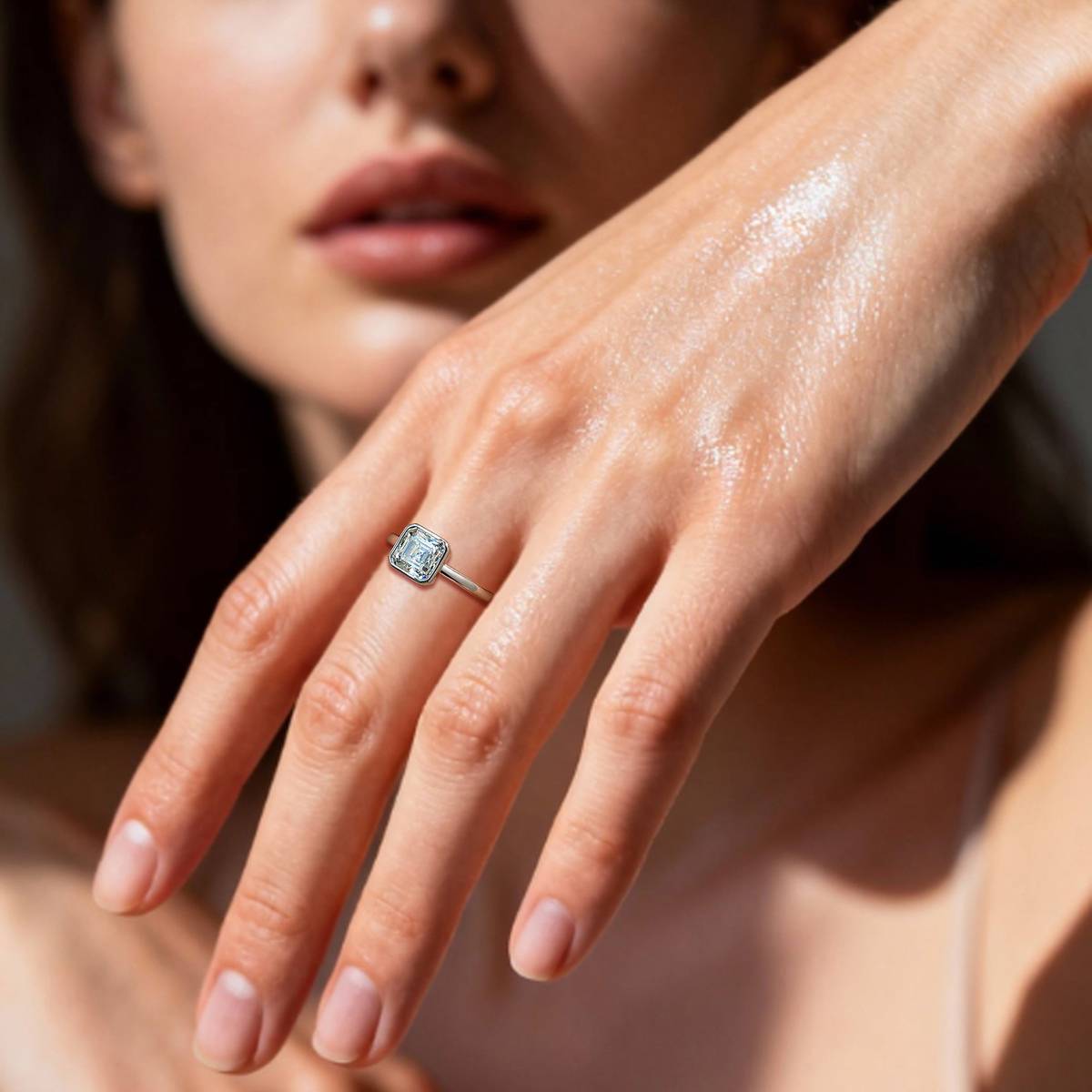 SR0626403款S925银镀18K金包镶阿斯切形MoissaniteWomen's Ring8*8mmmm/2.5ct