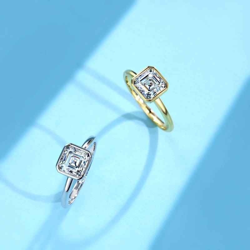 SR0626403款S925银镀18K金包镶阿斯切形MoissaniteWomen's Ring8*8mmmm/2.5ct