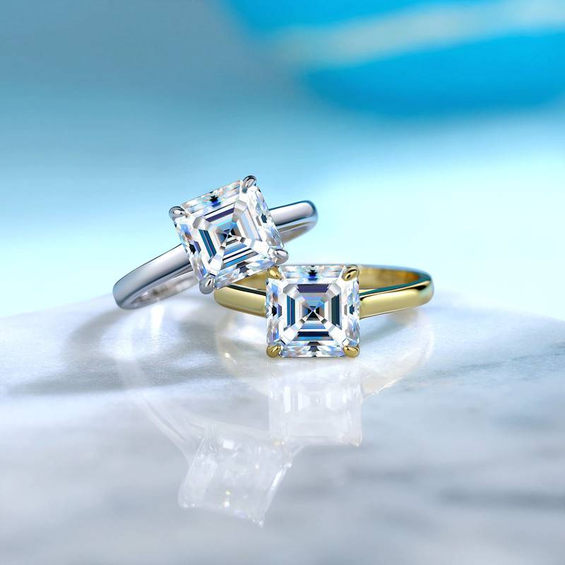 SR0620003款S925银镀18K金阿斯切形莫桑钻女戒8*8mm/2.5ct