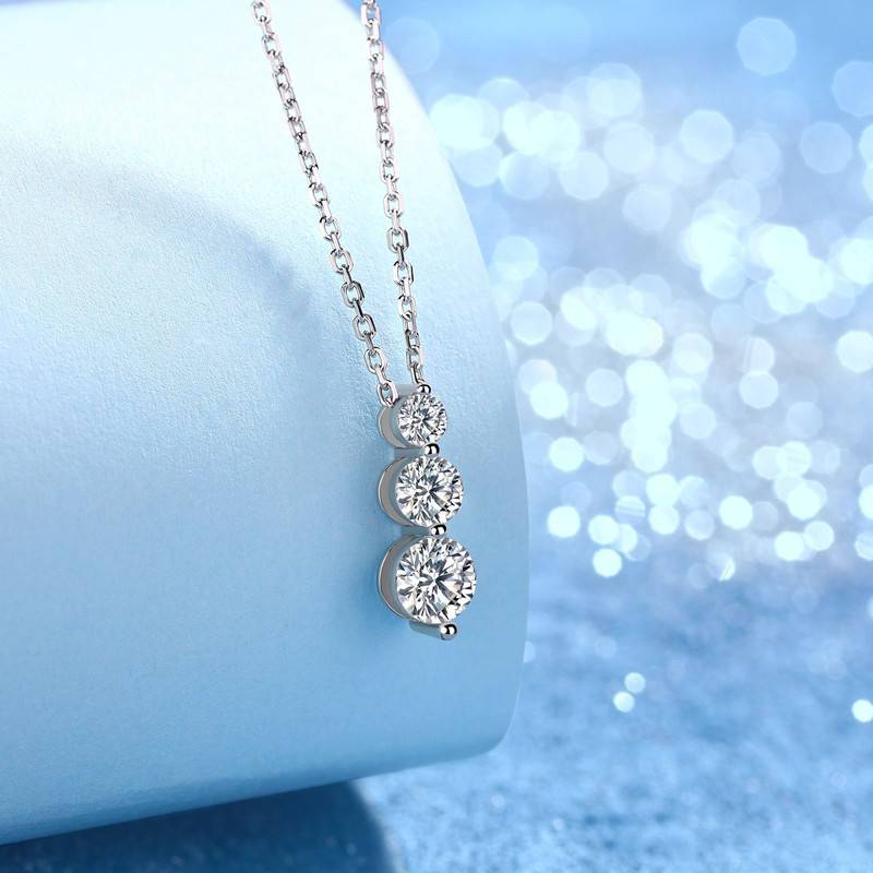 SN0217402款S925银镀18K金MoissaniteFashionNecklace0.9ct