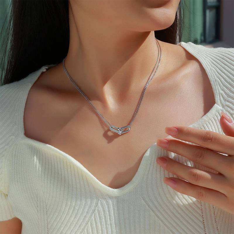 SN0137706款S925银镀18K金Moissanite幸福环扣Necklace0.5ct