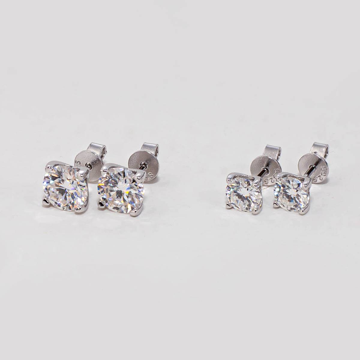 33S款S925银镀18K白金圆形Moissanite耀眼简约Stud Earring