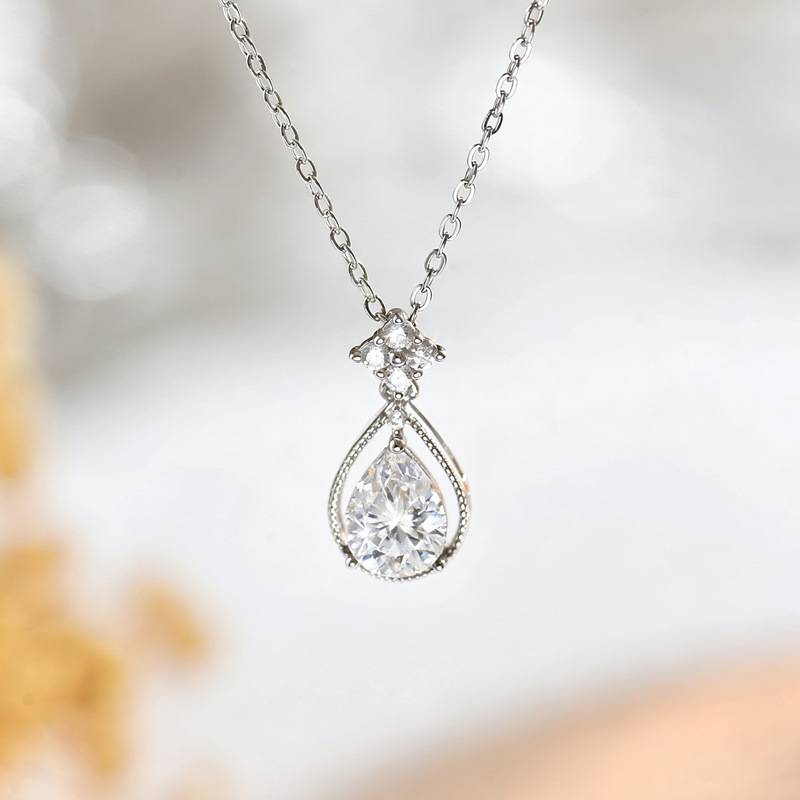 FX39535款S925银镀18K金水滴形Moissanite天使之泪Necklace主石8*6mmmm/1.25ct
