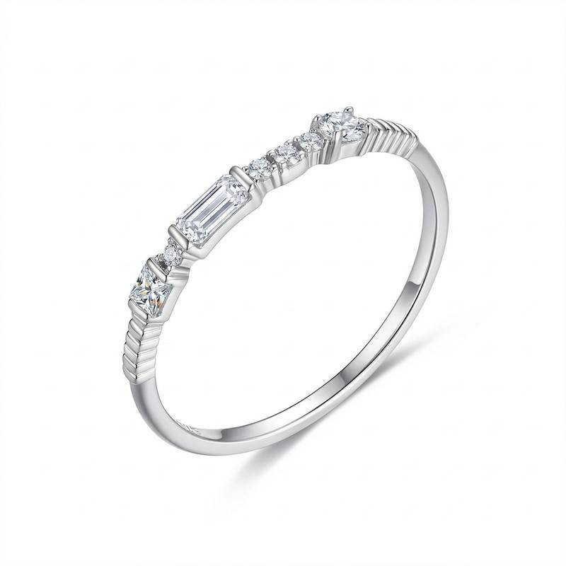 FX39362款S925银镀18K金公主方长方莫桑钻气质轻奢百搭戒指0.4ct