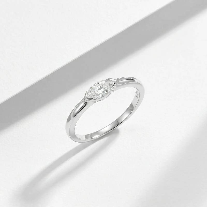 FX39372款S925银镀18K金马眼形Moissanite手捧幸福Affordable LuxuryWomen's Ring0.3ct