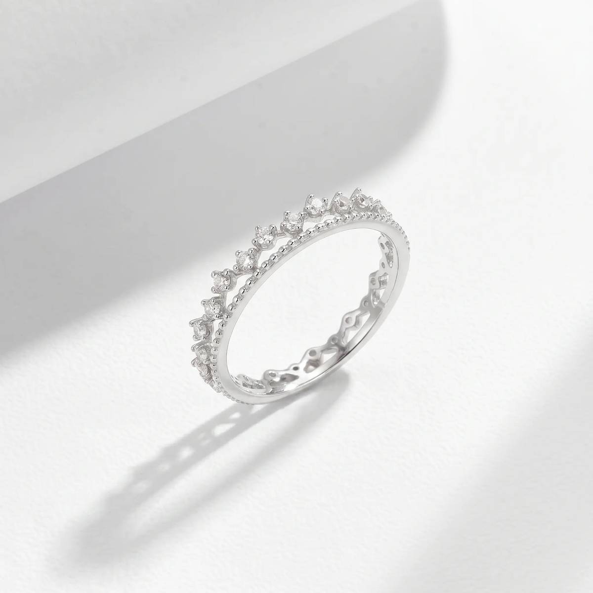 FX39376B款S925银镀18K金圆形Moissanite蕾丝Affordable LuxuryWomen's Ring0.4ct