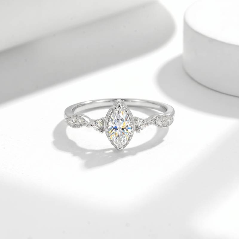 FX39507款S925银镀18K金马眼形Moissanite默契Affordable LuxuryWomen's Ring主石8*4mmmm/0.5ct