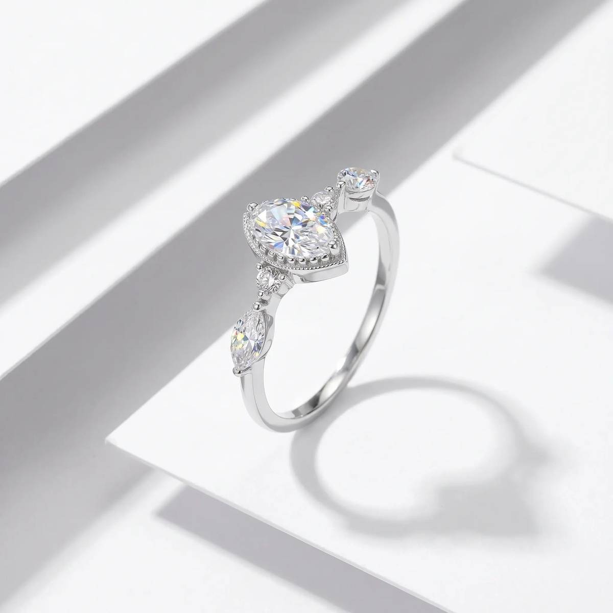 FX39507款S925银镀18K金马眼形Moissanite默契Affordable LuxuryWomen's Ring主石8*4mmmm/0.5ct